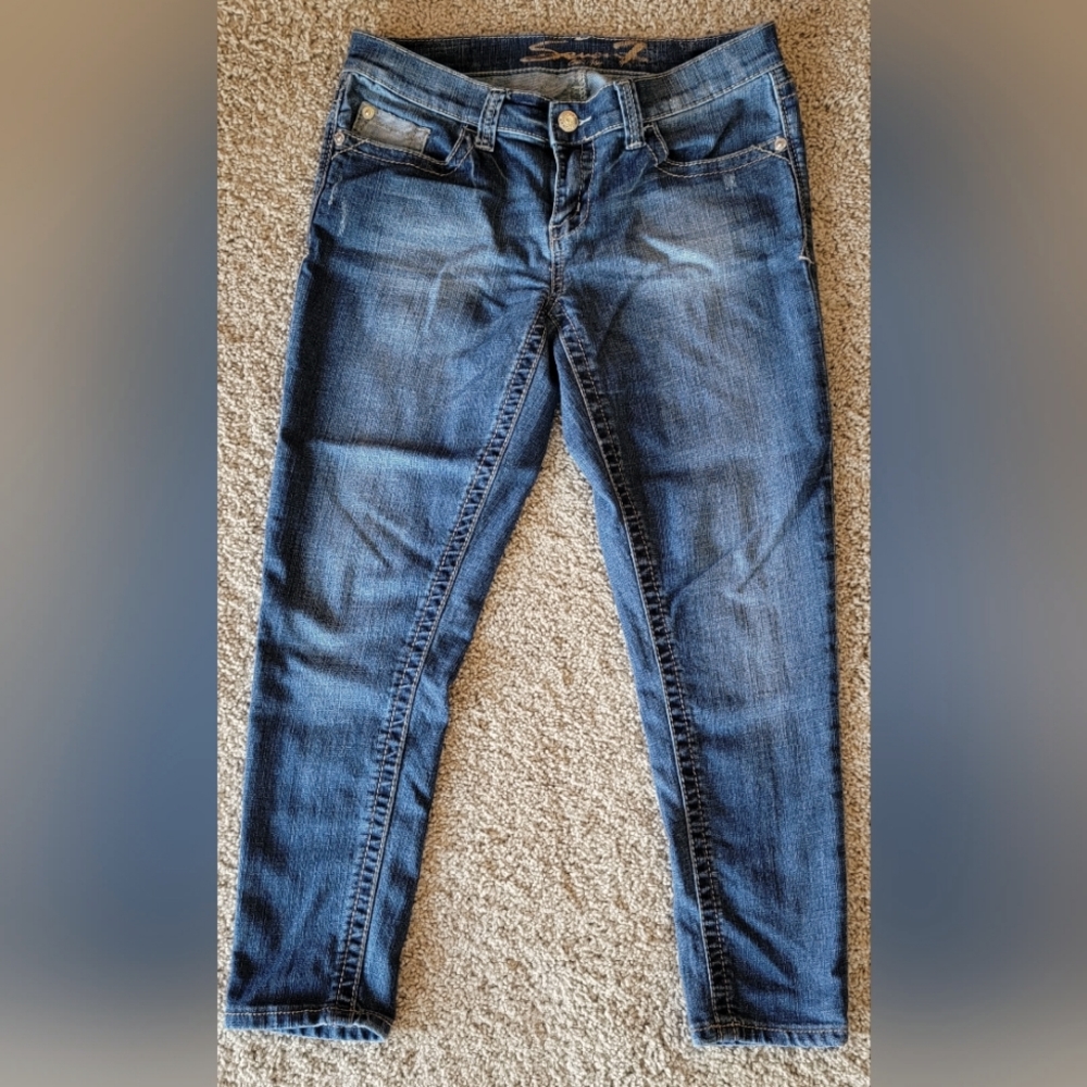 Seven7 Size 8 Skinny Medium Wash Jeans